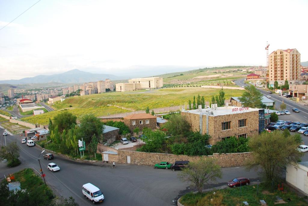 Armenia Hostel Yerevan Exterior photo